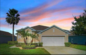 Chic villa 4 Bedroom 3 Bath with pool & game room